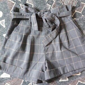 Abercrombie & Fitch Women's Belted Herringbone Print Shorts Size M Medium